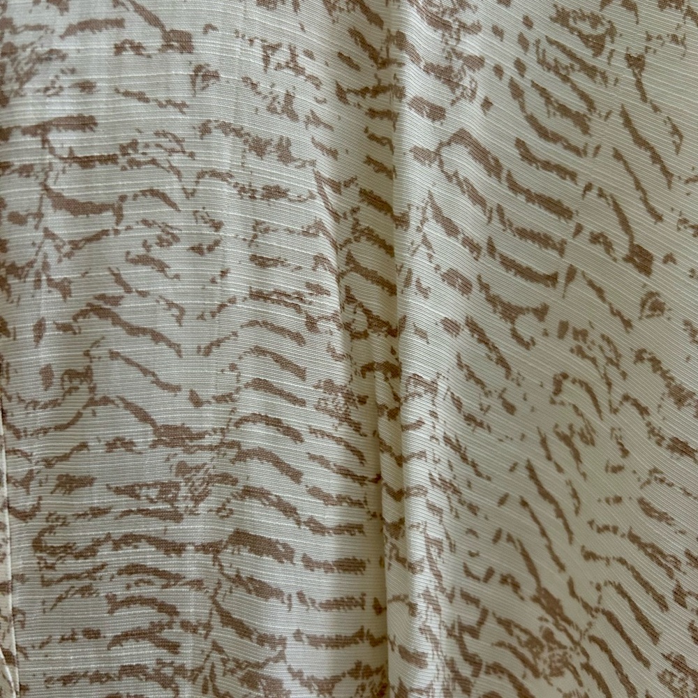 Nine West Size Medium Beige Patterned Button-Down… - image 4